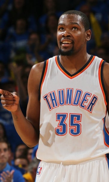 Paramedic says Kevin Durant helped an ambulance in a traffic jam